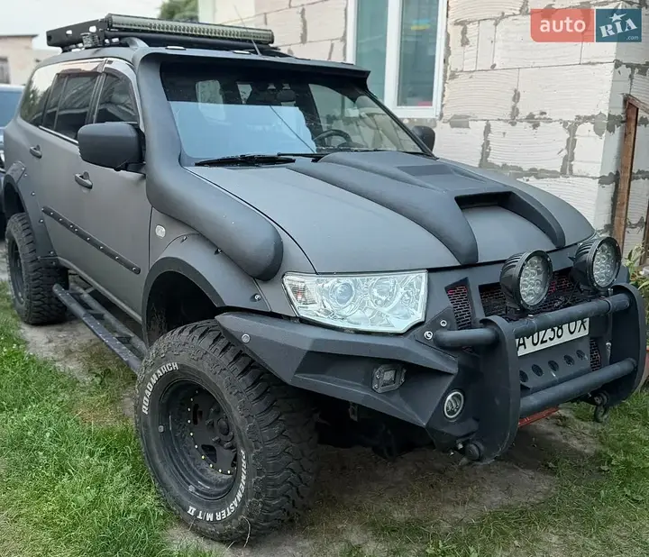 Mitsubishi Pajero