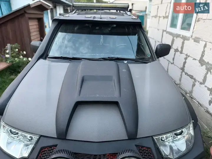Mitsubishi Pajero 2010 photo 3