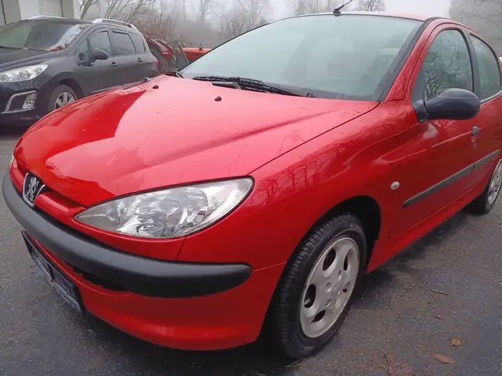 Peugeot 206