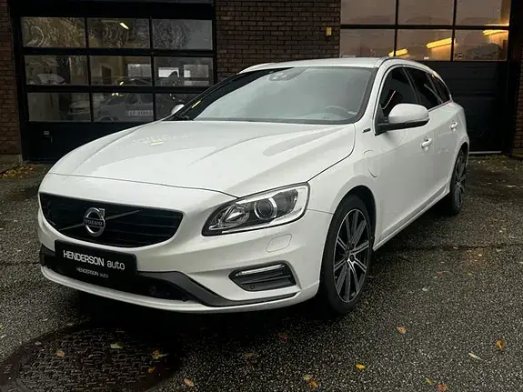 Volvo V60 2018 photo 2