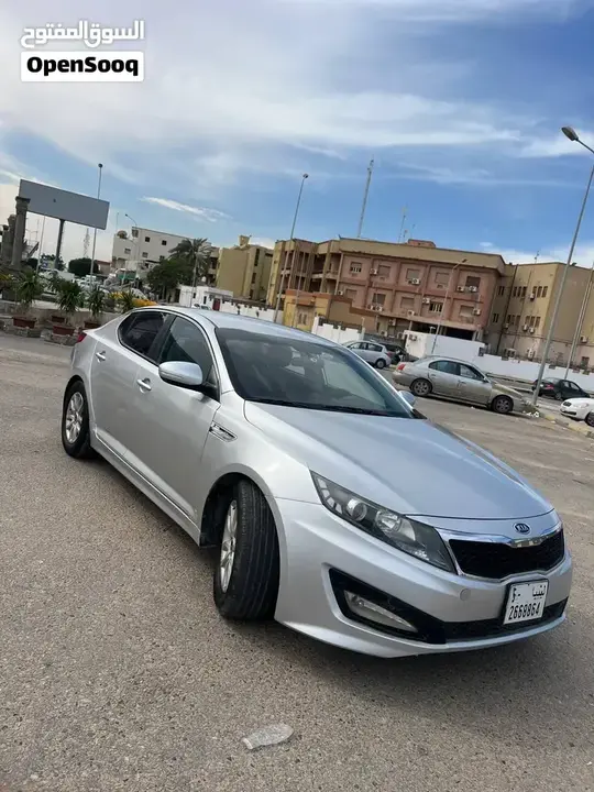 Kia K5 2010 photo 4