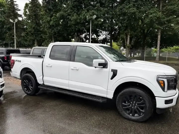 Ford F-150 2026 photo 3
