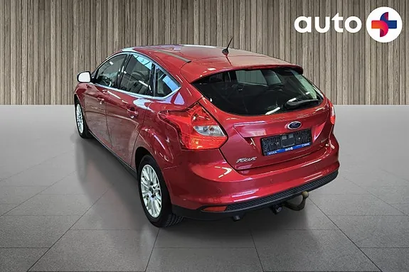Ford Focus 2013 photo 3