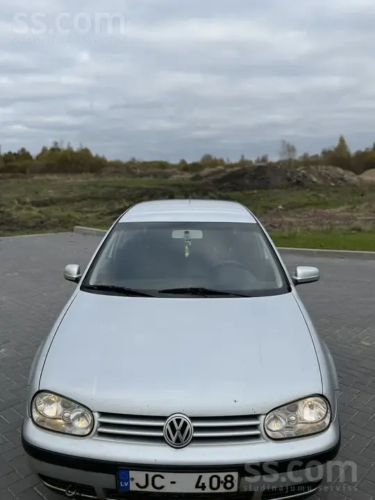 Volkswagen Golf 4 2000 photo 4