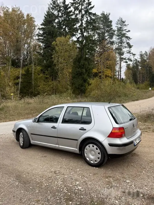 Volkswagen Golf 4 2000 photo 5