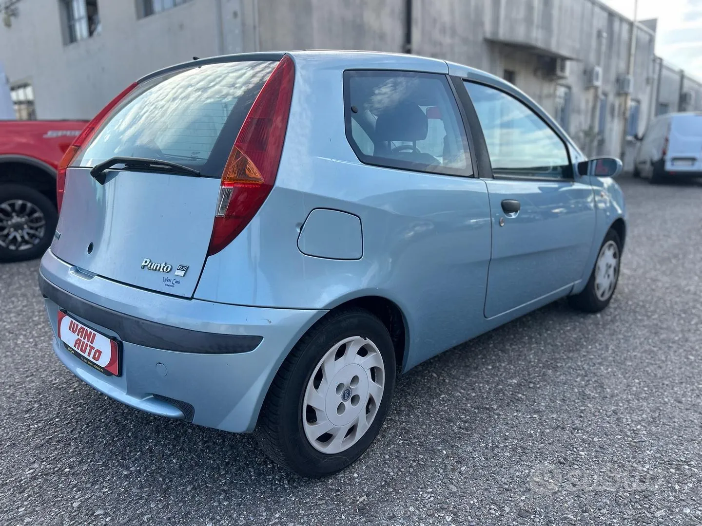 Fiat Punto 2001 photo 4