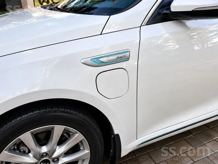Kia Optima 2019 photo 2