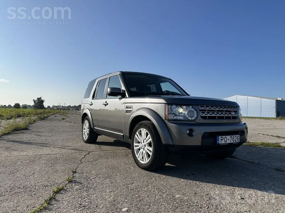 Land Rover Discovery 2010 photo 3
