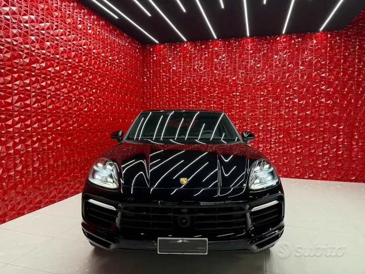 Porsche Cayenne 2019 photo 2