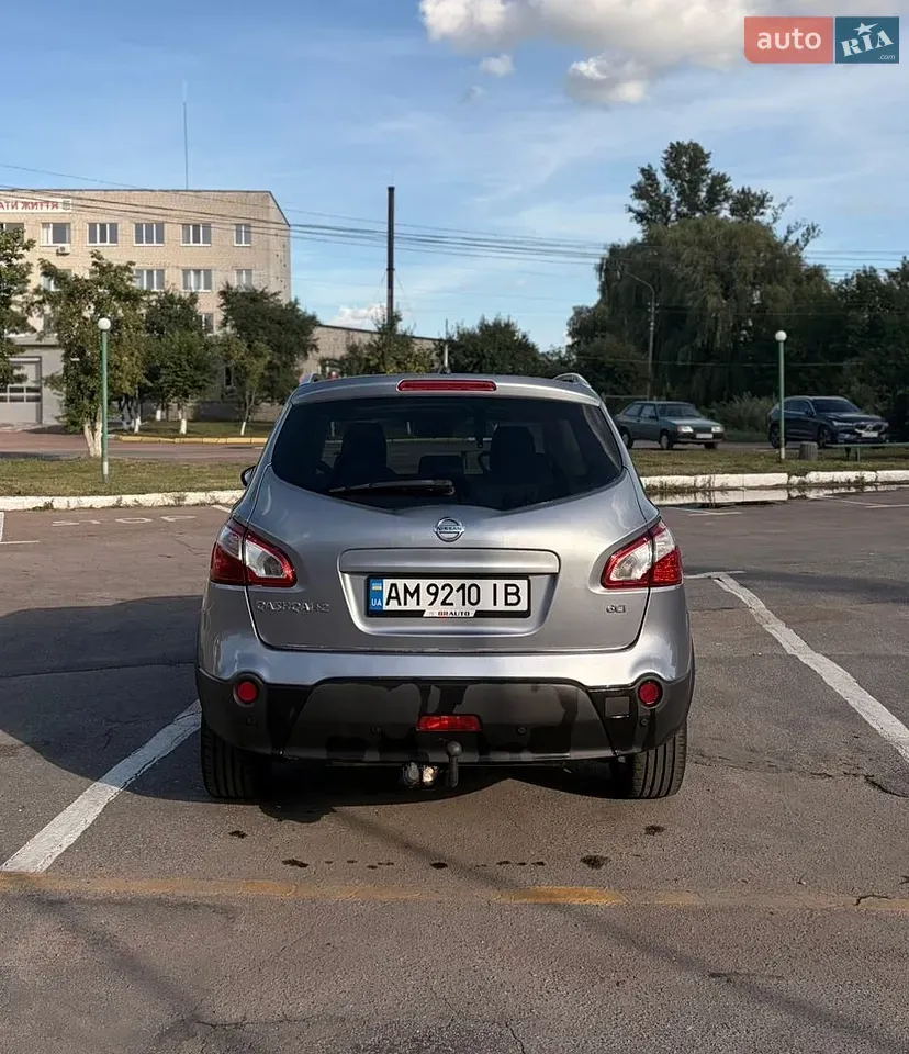 Nissan Qashqai 2011 photo 4
