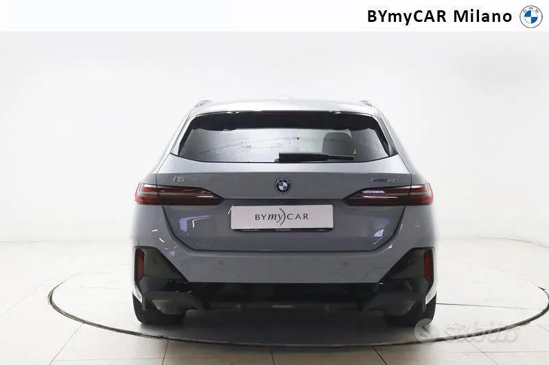 BMW I5 2025 photo 4