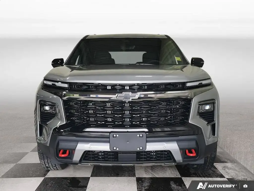 Chevrolet Traverse 2026 photo 2