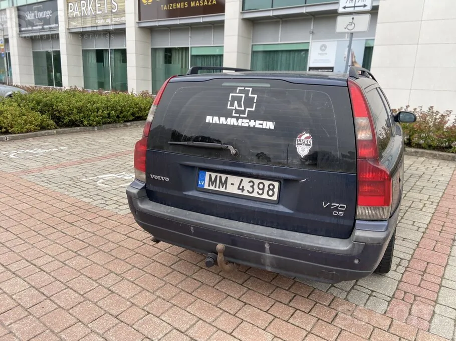 Volvo V70 2002 photo 4