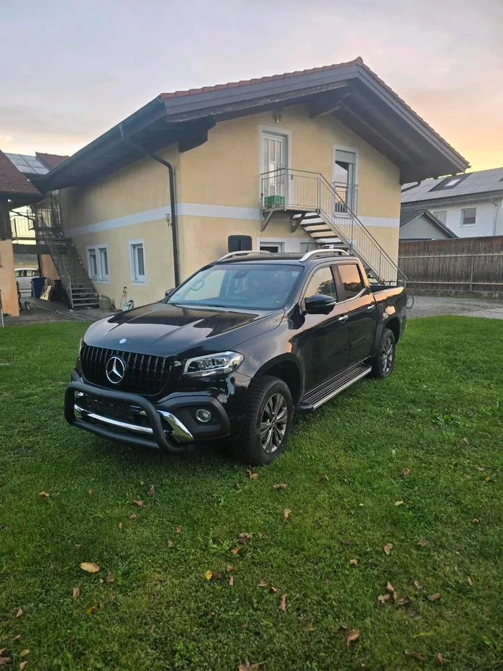 Mercedes-Benz X-Class