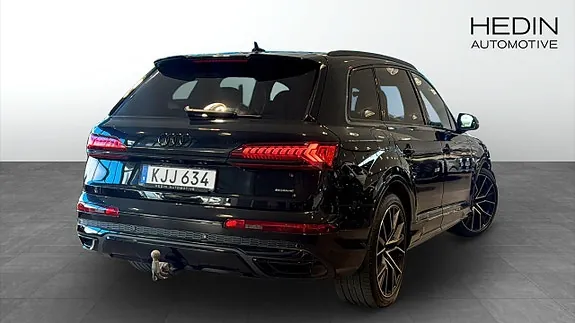 Audi Q7 2023 photo 2