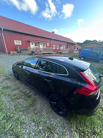 Volvo V40 2013 photo 4