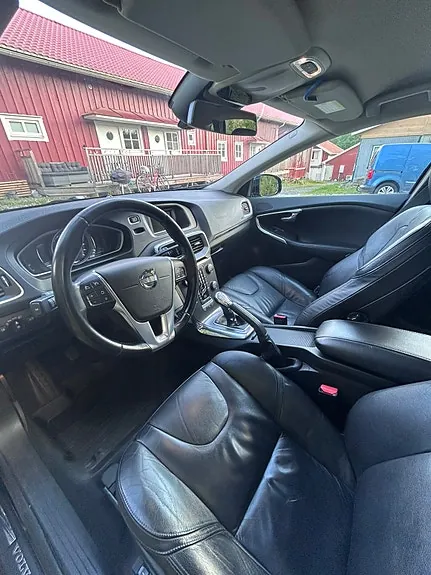 Volvo V40 2013 photo 5