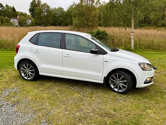 Volkswagen Polo 2015 photo 5