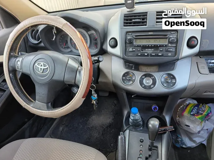 Toyota Rav 4 2008 photo 2