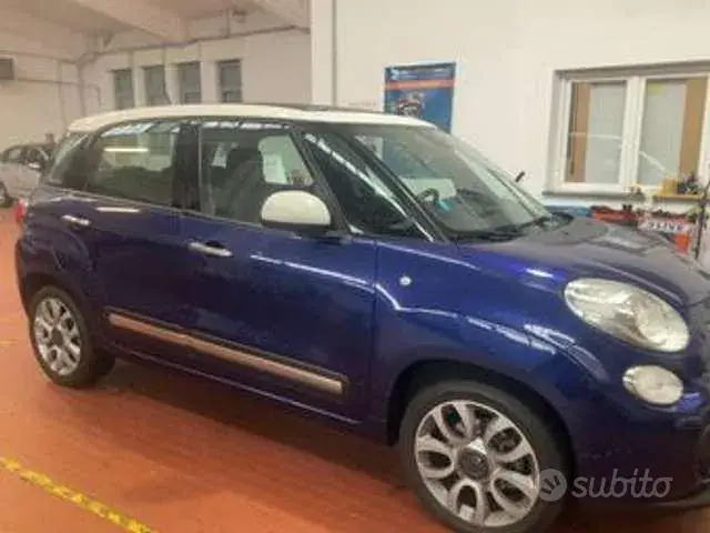 Fiat 500L 2014 photo 2