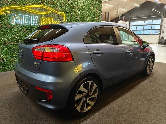 Kia Rio 2016 photo 4