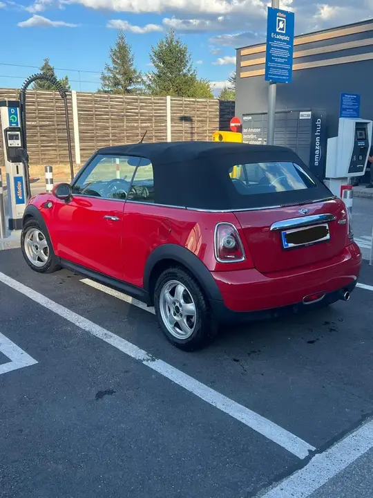 Mini Cabrio 2009 photo 2
