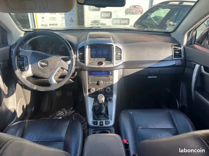 Chevrolet Captiva 2012 photo 2