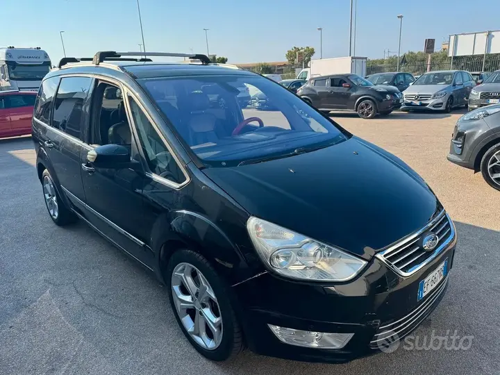 Ford Galaxy 2011 photo 3