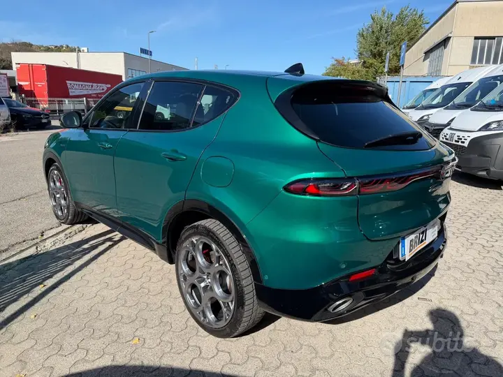 Alfa Romeo Tonale 2025 photo 2