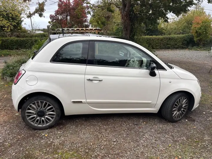 Fiat 500 2015 photo 2