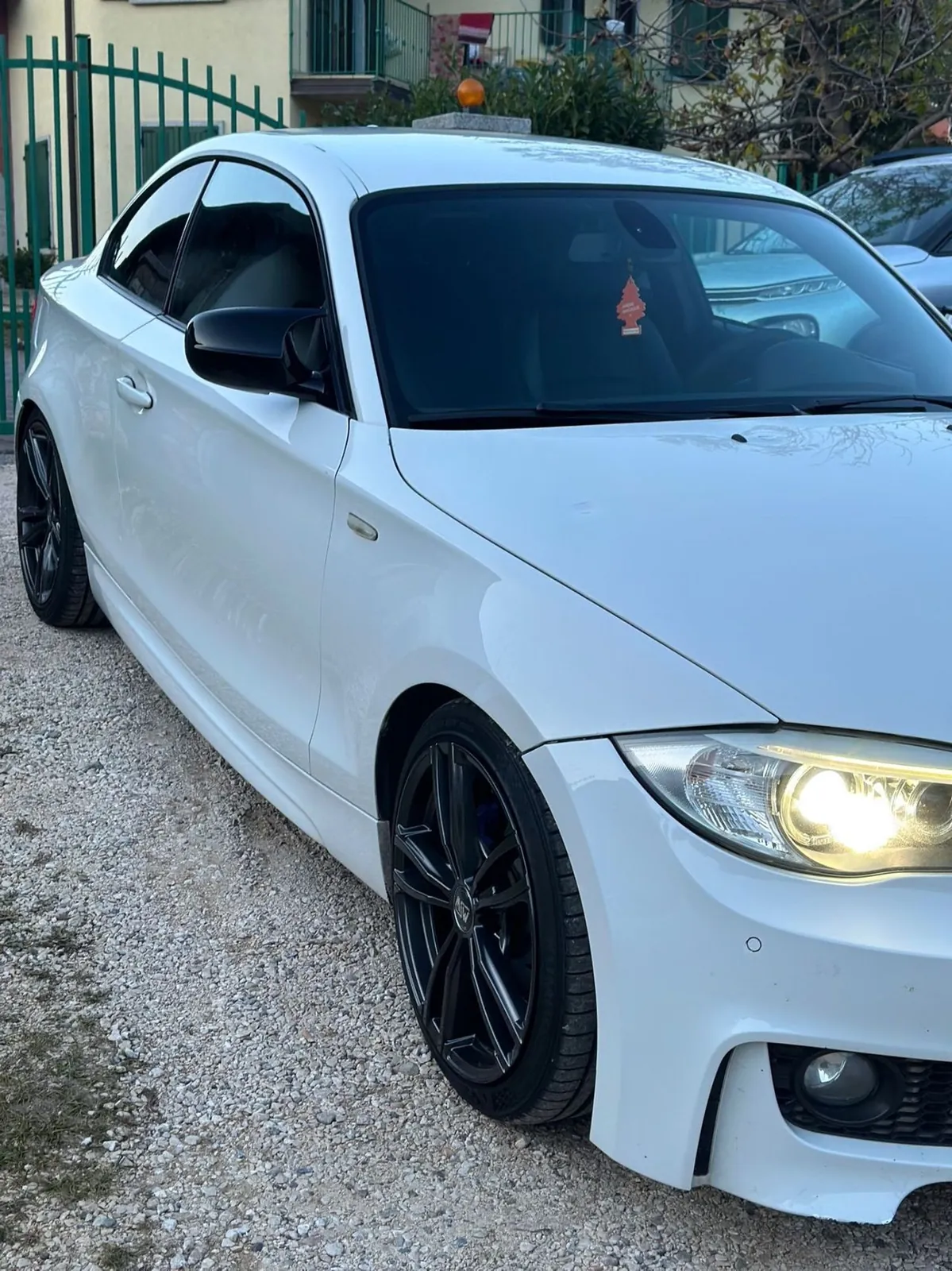 BMW 1 Series 2011 photo 4
