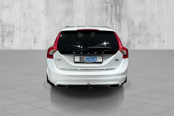 Volvo V60 2017 photo 5