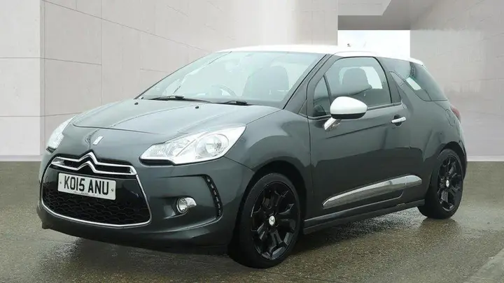 DS Automobiles Ds 3 2015 photo 2