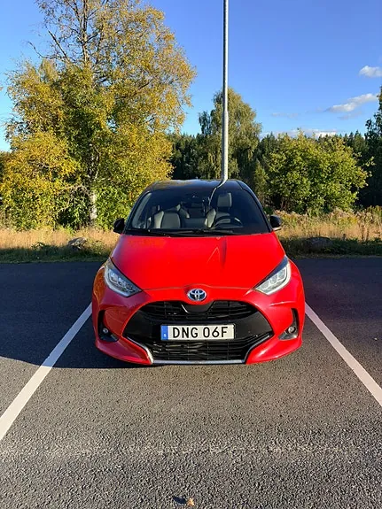 Toyota Yaris 2021 photo 2