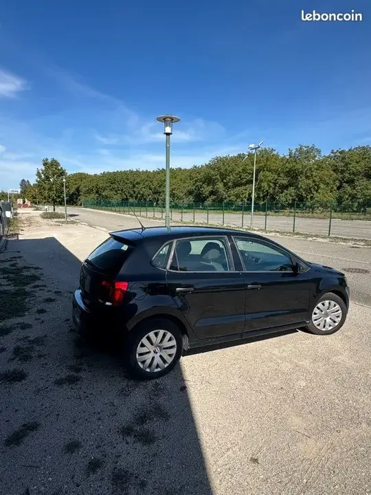 Volkswagen Polo 2009 photo 4