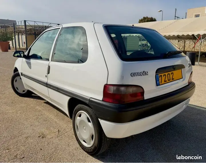 Citroen Saxo 1999 photo 2