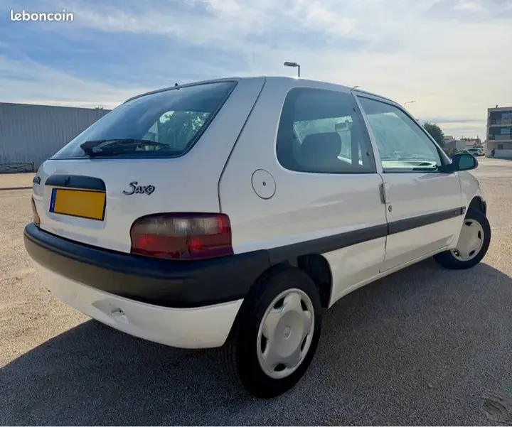 Citroen Saxo 1999 photo 3