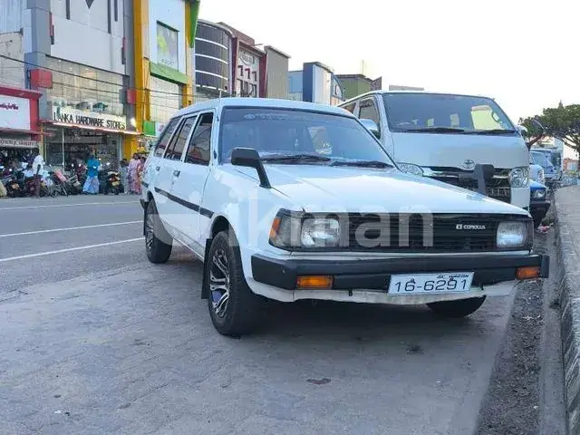 Toyota Corolla 1989 photo 4