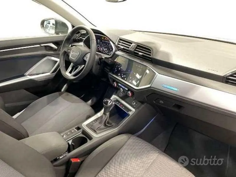 Audi Q3 2025 photo 3