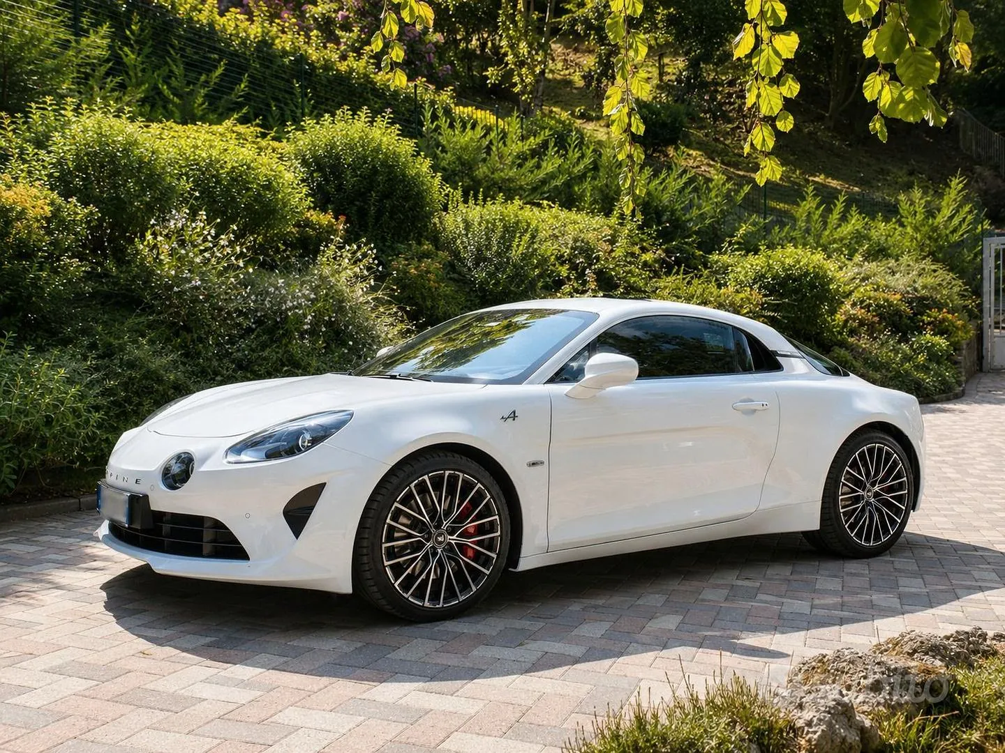Alpine A110 2023 photo 3