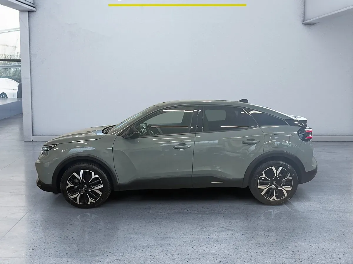 Citroen C4 2025 photo 3