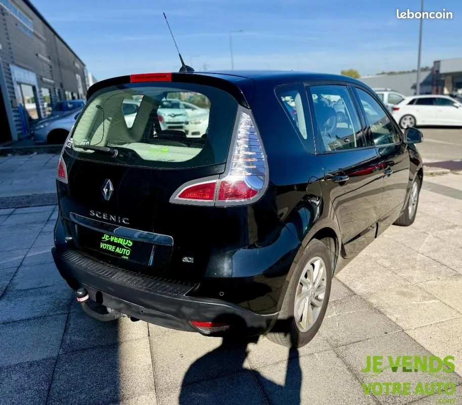 Renault Scenic 2012 photo 4