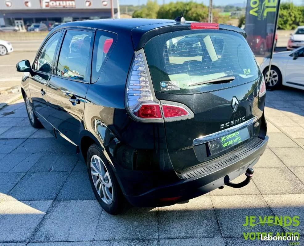 Renault Scenic 2012 photo 3