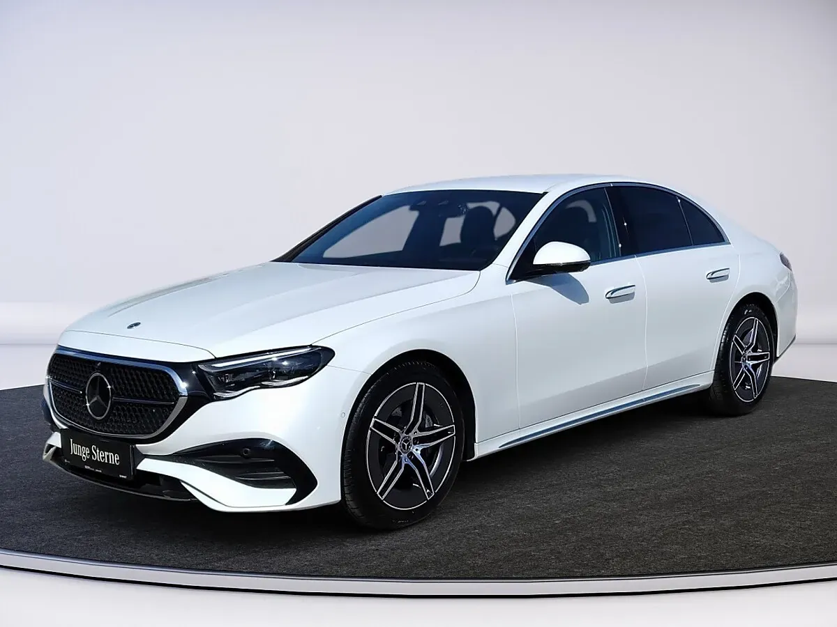 Mercedes-Benz E-Class 2025 photo 2