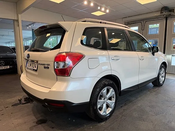 Subaru Forester 2014 photo 4