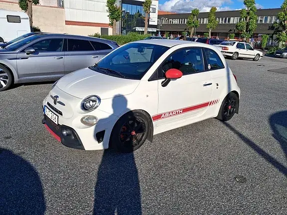 Abarth 595 2017 photo 2