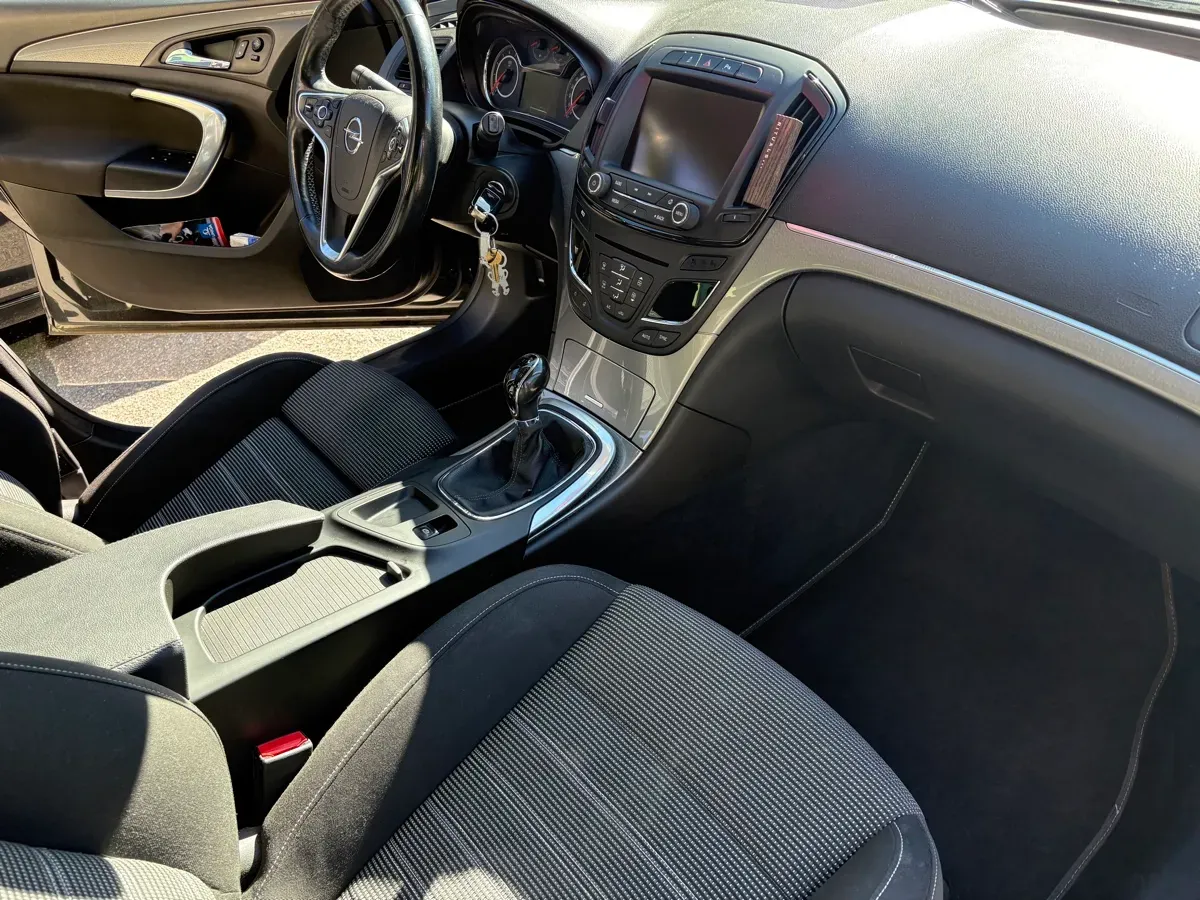 Opel Insignia 2014 photo 3
