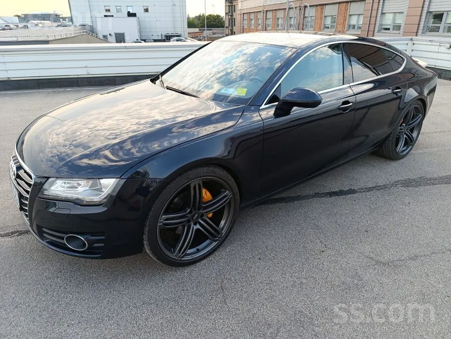 Audi A7 2011 photo 2