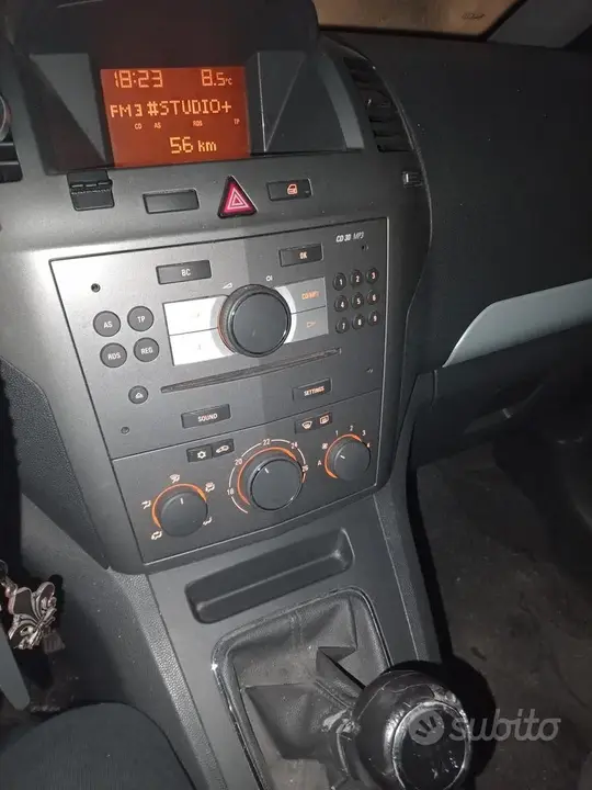 Opel Zafira 2008 photo 3