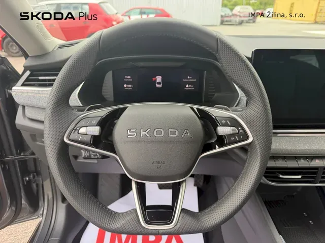 Skoda Octavia 2026 photo 4